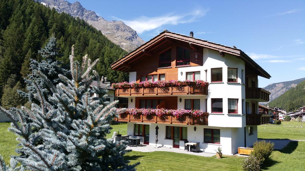 Ferienhaus Antigua Саас-Грунд Номер фото